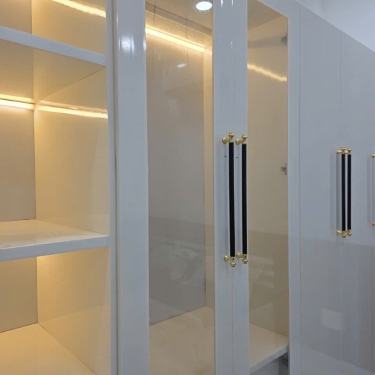 NHÀ MẶT TIỀN HẼM NỐI LIỀN TRỤ CHÍNH CÁCH ĐƯỜNG NGUYỄN BÌNH 20M