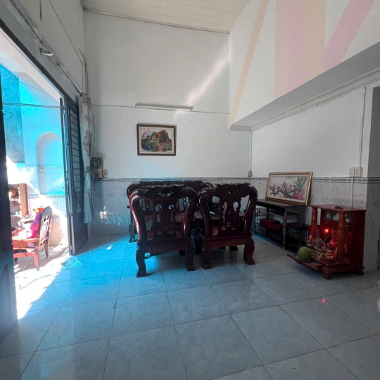 Cho thuê nhà nguyên căn , hẽm Huỳnh Tấn Phát