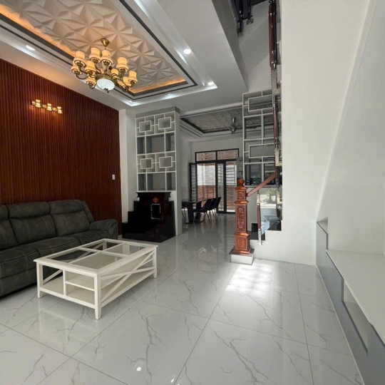 BÁN NHÀ HẼM XE TẢI 2552 HUỲNH TẤN PHÁT NHÀ BÈ