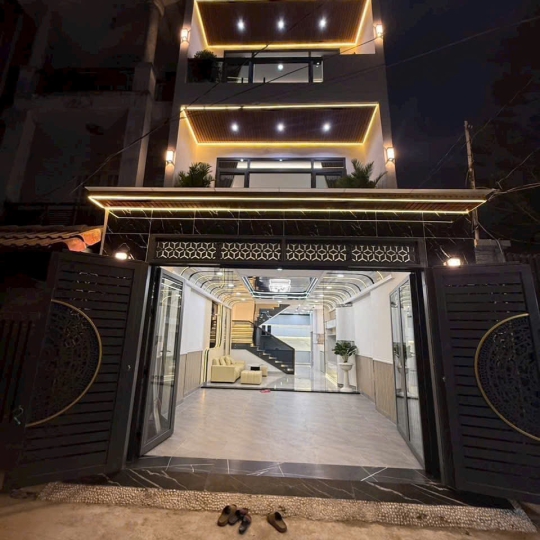 Bán nhà mặt tiền hẻm xe hơi Nhà Bè